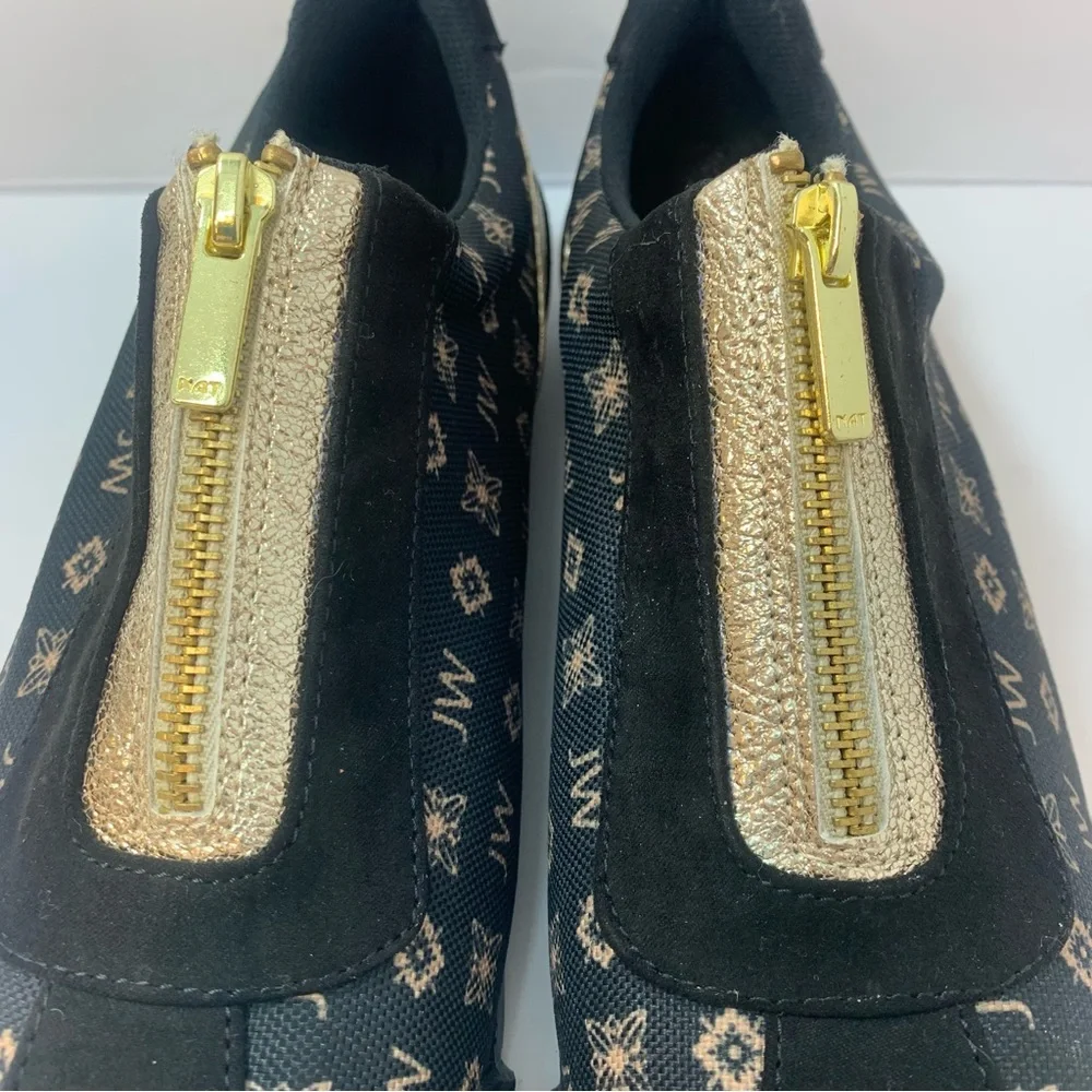 The Bradford Exchange Black Gold‎ Zip Sneakers Women’s Size 7.5 Monogram Slip-On